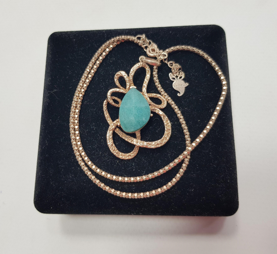 YEŞİM TAŞLI DİZAYN KOLYE 