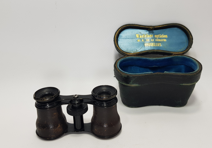 1900 BAŞLARI ORJİNAL KUTUSUNDA DÜRBÜN