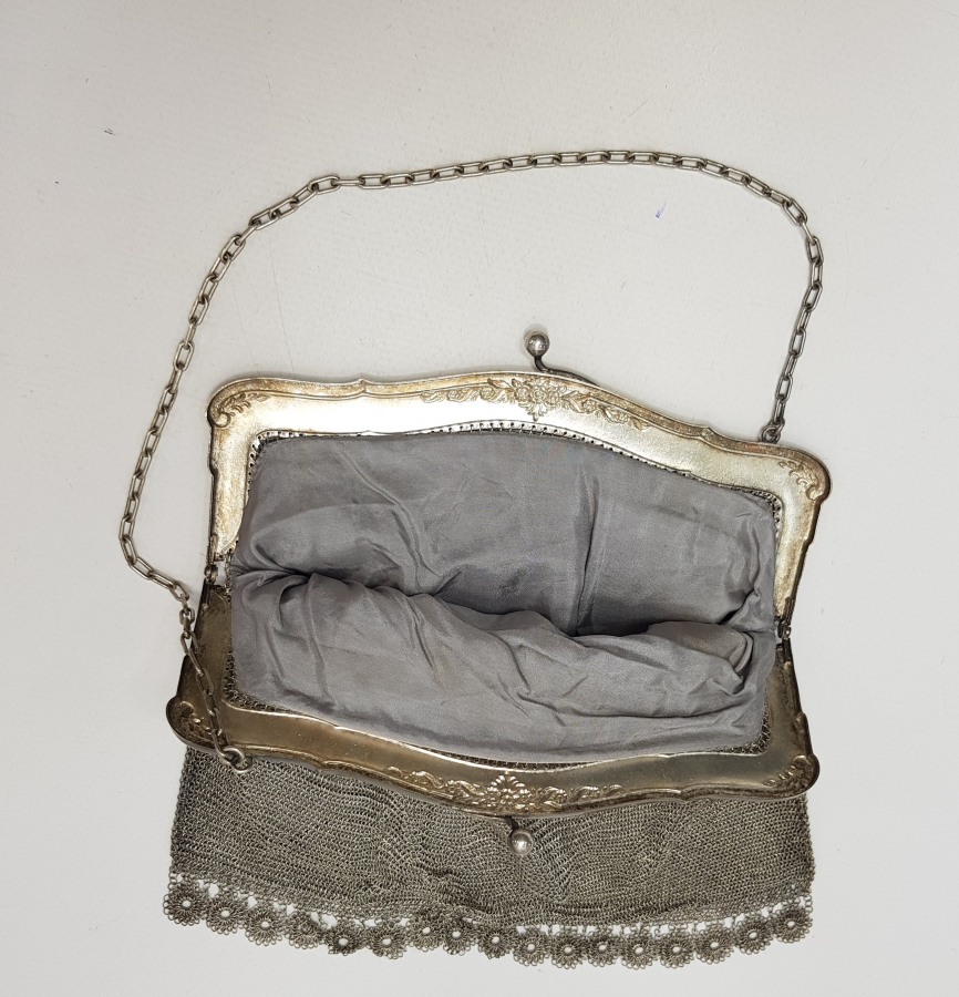 ALPAKADAN MAMUL GECE ÇANTASI