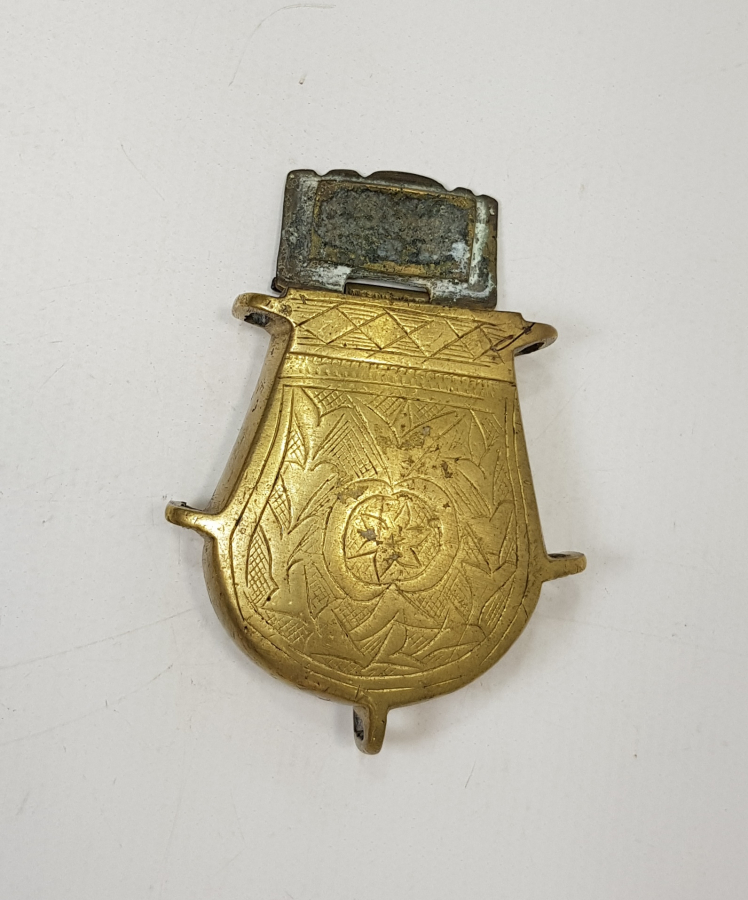 OSMANLI DÖNEMİ İKİ TARAFI KALEM İŞÇİLİKLİ VE AY YILDIZLI ÇAPUTLUK