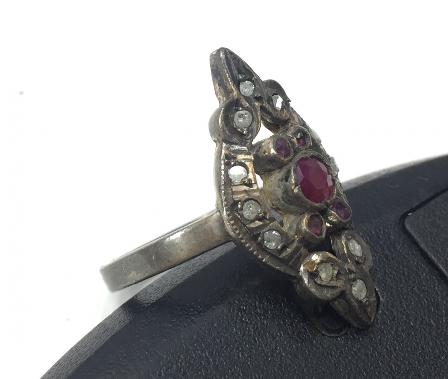 ÖZEL YAPIM ELMAS TAŞLI YÜZÜK