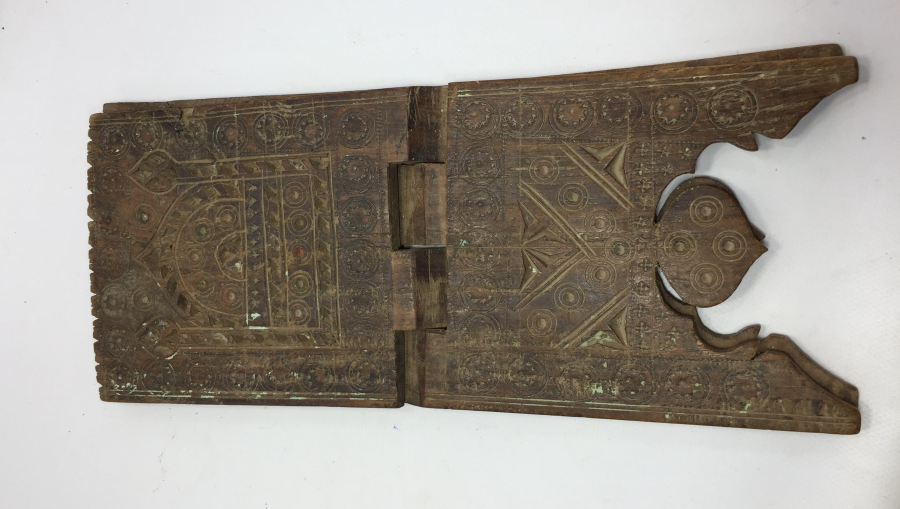 OSMANLI DÖNEMİ ÜZERİ YAZILI EL OYMA RAHLE