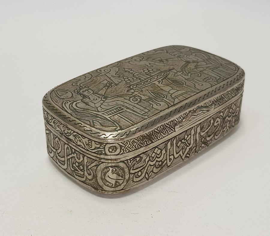 ÜZERİ TAMAMEN KALEM İŞÇİLİKLİ EHLİ KEYF MOTİFLİ TÜTÜN TABAKASI