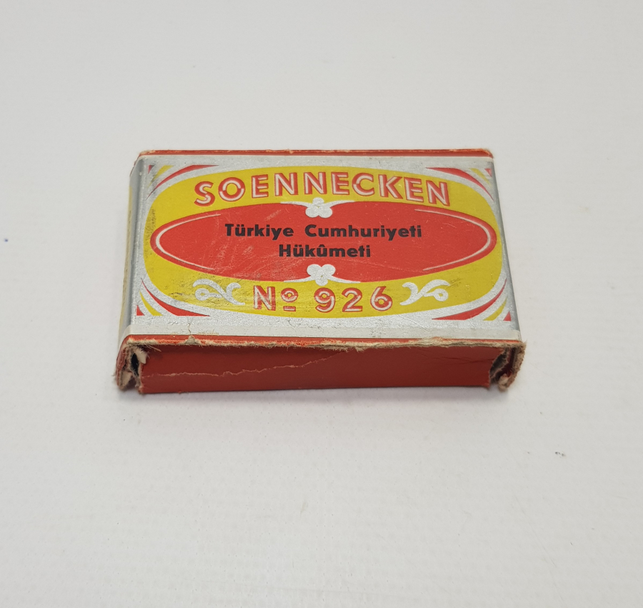 TÜRKİYE CUMHURİYETİ HÜKÜMETİ SOENNECKEN MARKA DİVİT UCU KUTUSU 