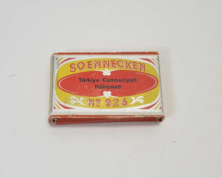 TÜRKİYE CUMHURİYETİ HÜKÜMETİ SOENNECKEN MARKA DİVİT UCU KUTUSU 