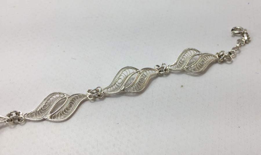 TELKARİ İŞÇİLİKLİ GÜMÜŞ BİLEKLİK