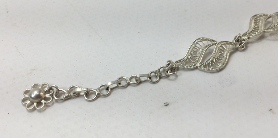 TELKARİ İŞÇİLİKLİ GÜMÜŞ BİLEKLİK