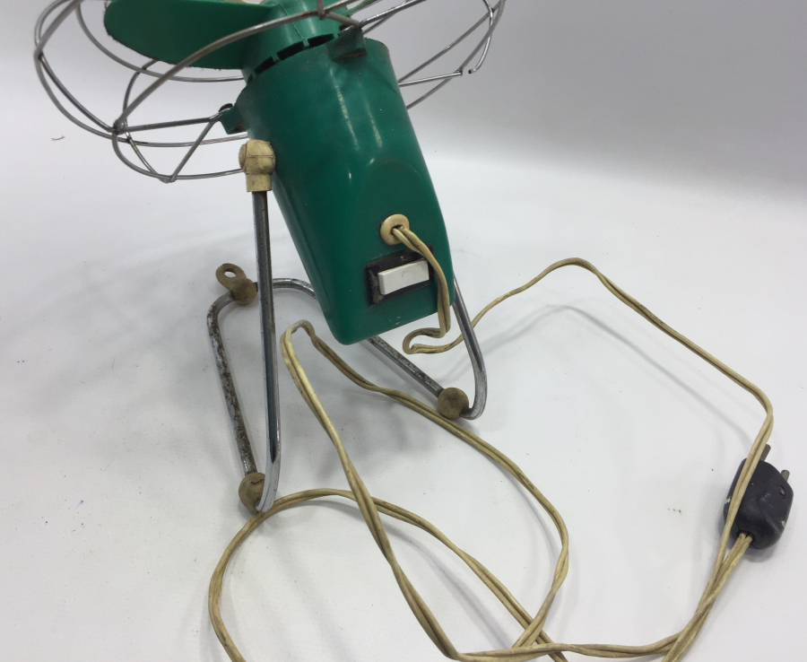 ANTİKA ÇALIŞIR DURUMDA VANTİLATÖR