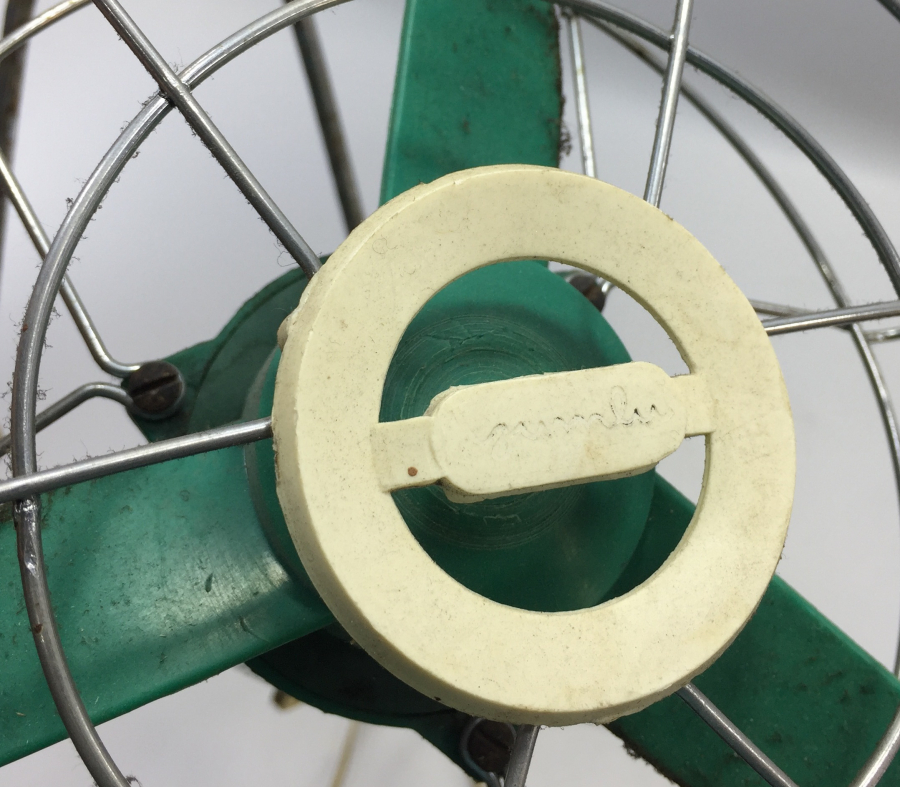 ANTİKA ÇALIŞIR DURUMDA VANTİLATÖR