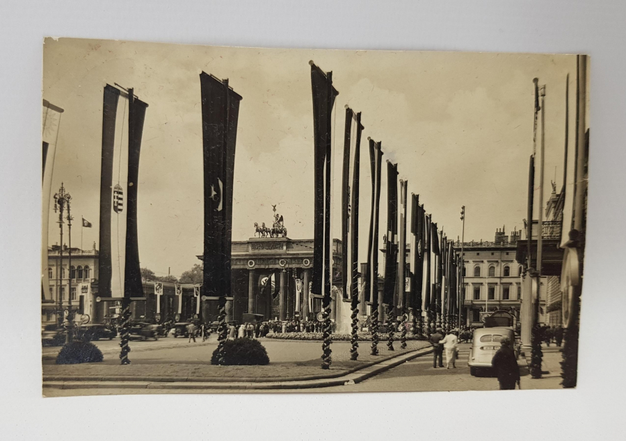 1936 BERLİN OLİMPİYATLARI TÜRK BAYRAKLI PG KARTPOSTAL