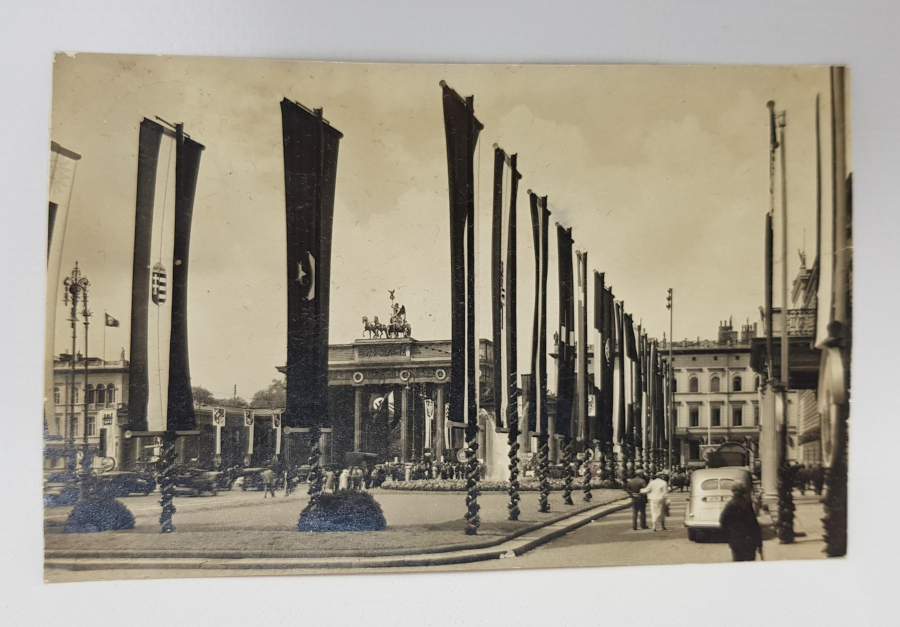 1936 BERLİN OLİMPİYATLARI TÜRK BAYRAKLI PG KARTPOSTAL