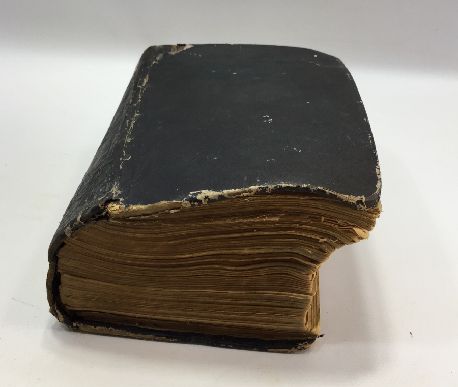 2340 SAYFALIK DEV BOY DERİ ÜZERİ ALTIN EVRMEYLİ CİLTLİ OSMANLICA FRANSIZCA SÖZLÜK