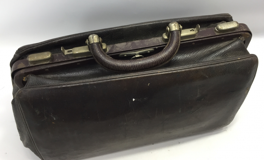 ANTİKA DOKTOR ÇANTASI