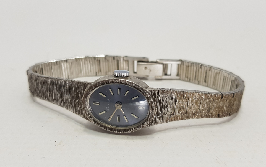 BOUVIER MARKA GÜMÜŞ KOL SAATİ 