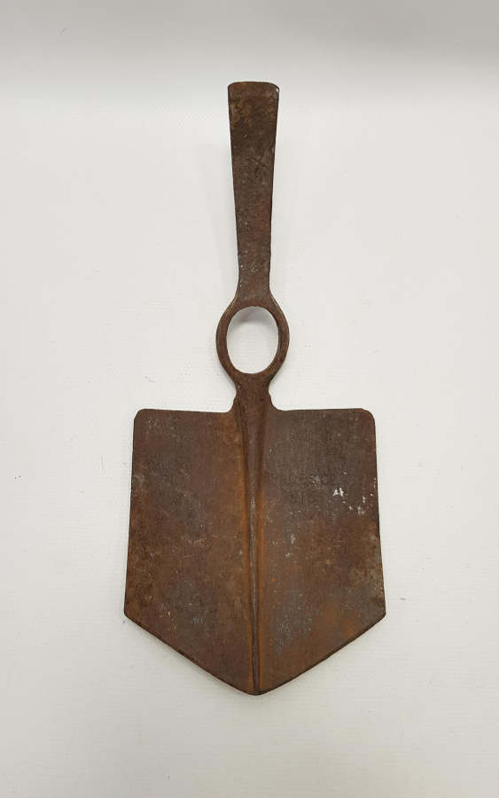 ÇANAKKALE SAVAŞI 1915 TARİHLİ SİPER KAZMA KÜREĞİ