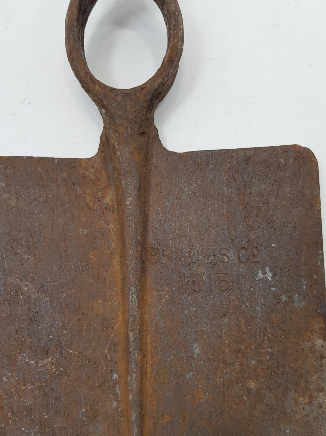 ÇANAKKALE SAVAŞI 1915 TARİHLİ SİPER KAZMA KÜREĞİ