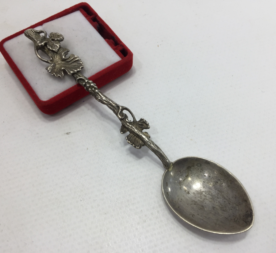 KABARTMA İŞÇİLİKLİ GÜMÜŞ DONDURMA KAŞIĞI