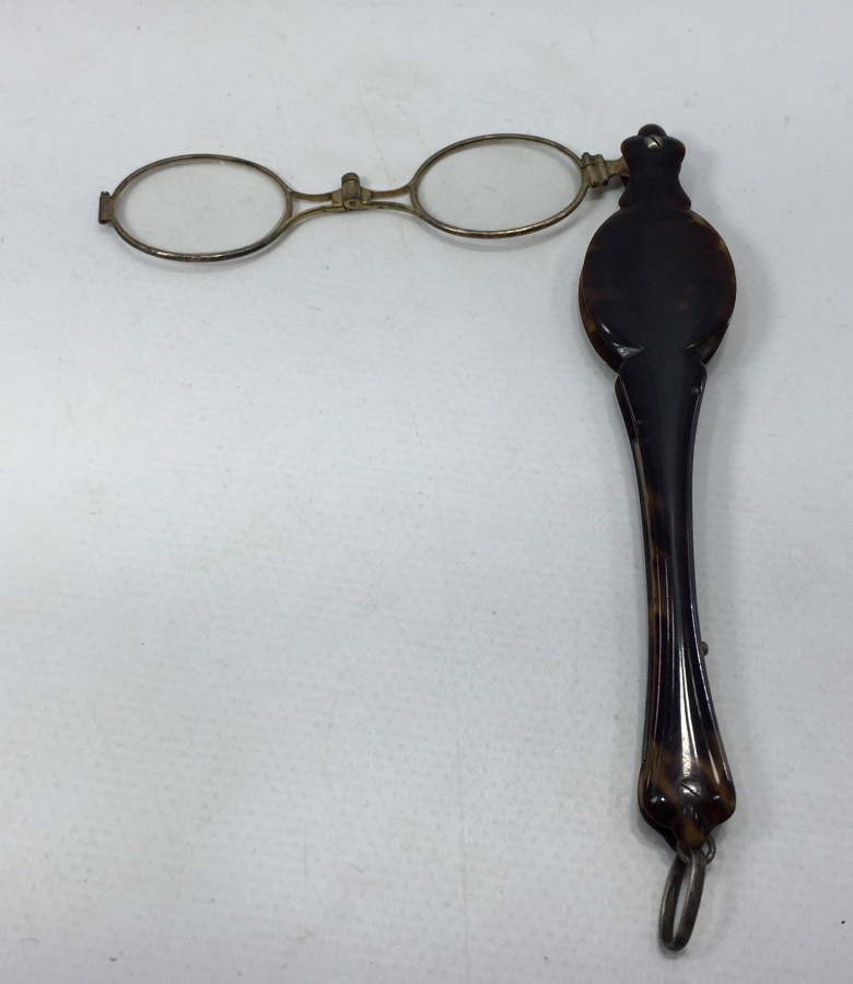 OSMANLI DÖNEMİ BAĞA ÜZERİ ALTINLI NADİR GÖZLÜK