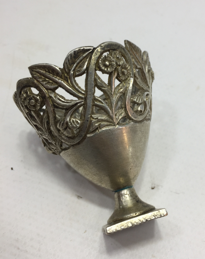 OSMANLI DÖNEMİ KABARTMA İŞÇİLİKLİ GÜMÜŞ FİNCAN ZARFI