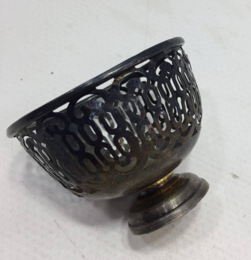 OSMANLI DÖNEMİ TESTERE İŞÇİLİKLİ TUĞRALI GÜMÜŞ FİNCAN ZARFI