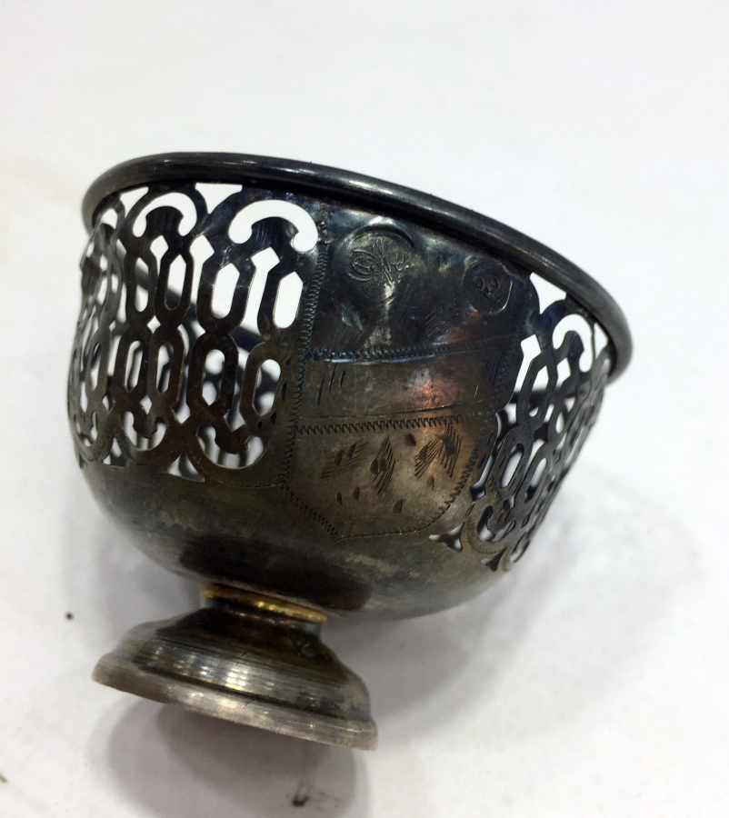 OSMANLI DÖNEMİ TESTERE İŞÇİLİKLİ TUĞRALI GÜMÜŞ FİNCAN ZARFI