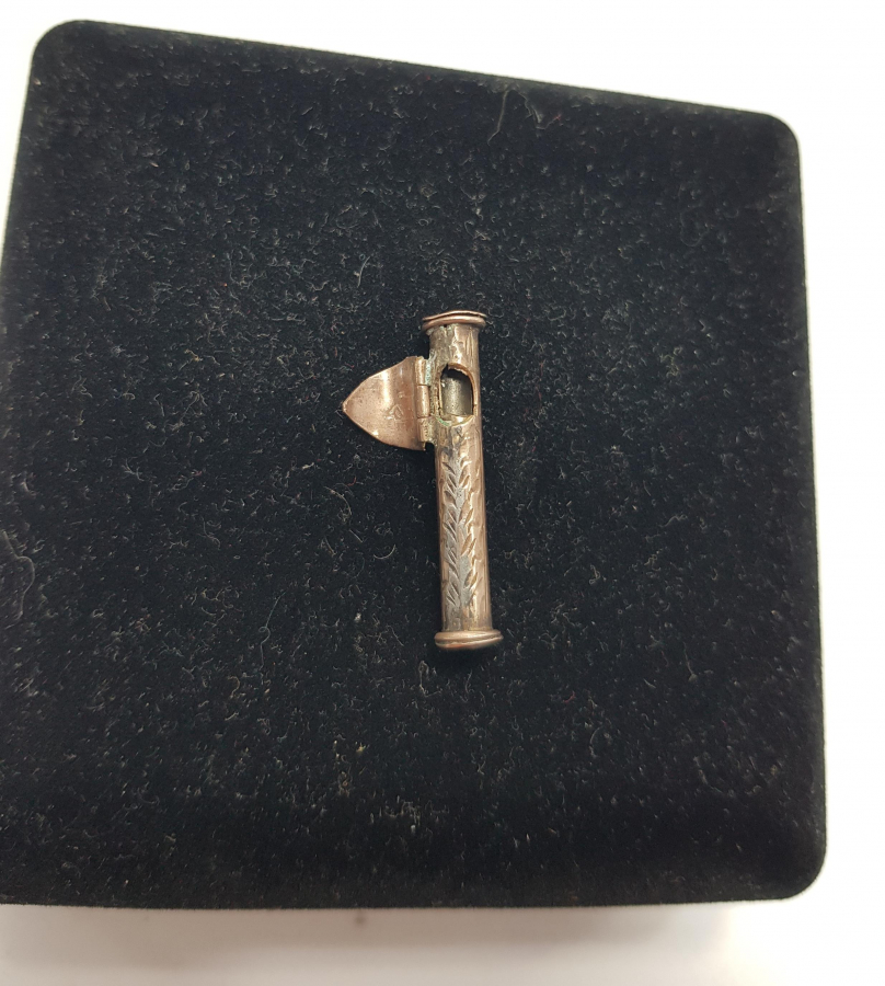 OSMANLICA DAMGALI DİNİ KOLYE UCU 