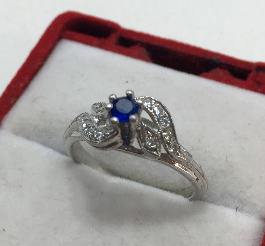 PIRLANTA TAŞLI ANTİKA YÜZÜK