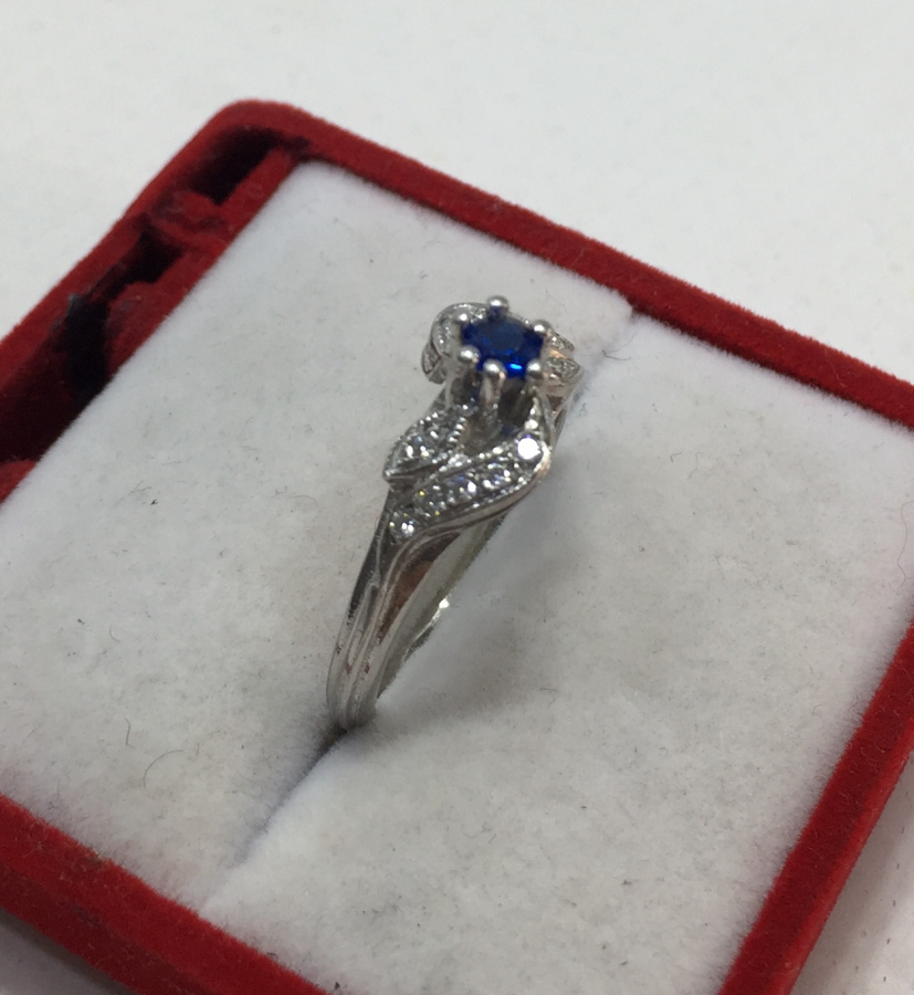 PIRLANTA TAŞLI ANTİKA YÜZÜK