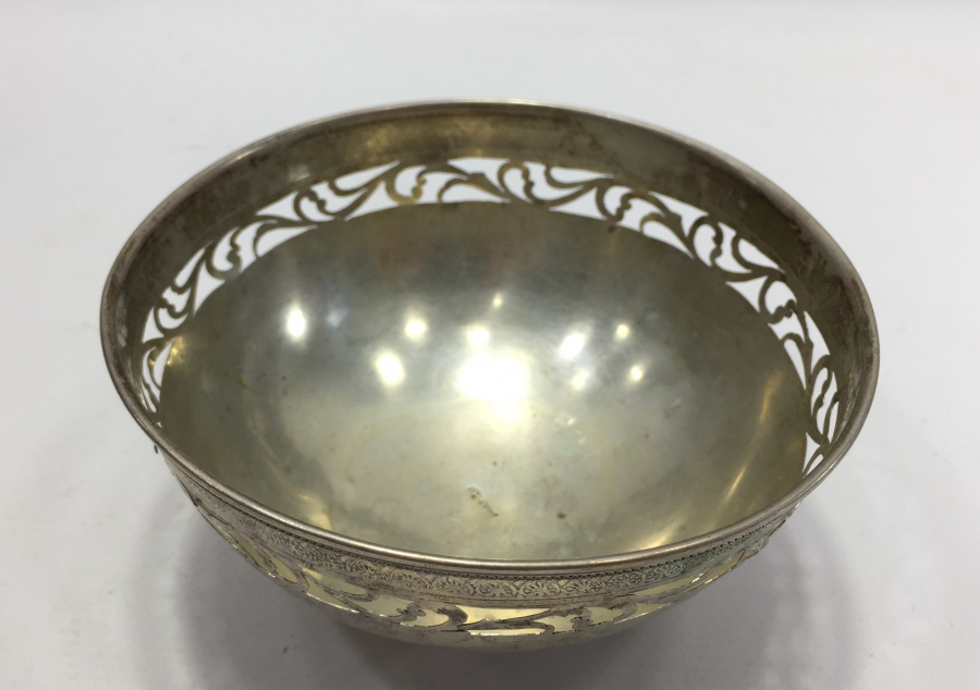 TESTERE İŞÇİLİKLİ GÜMÜŞ ŞEKERLİK