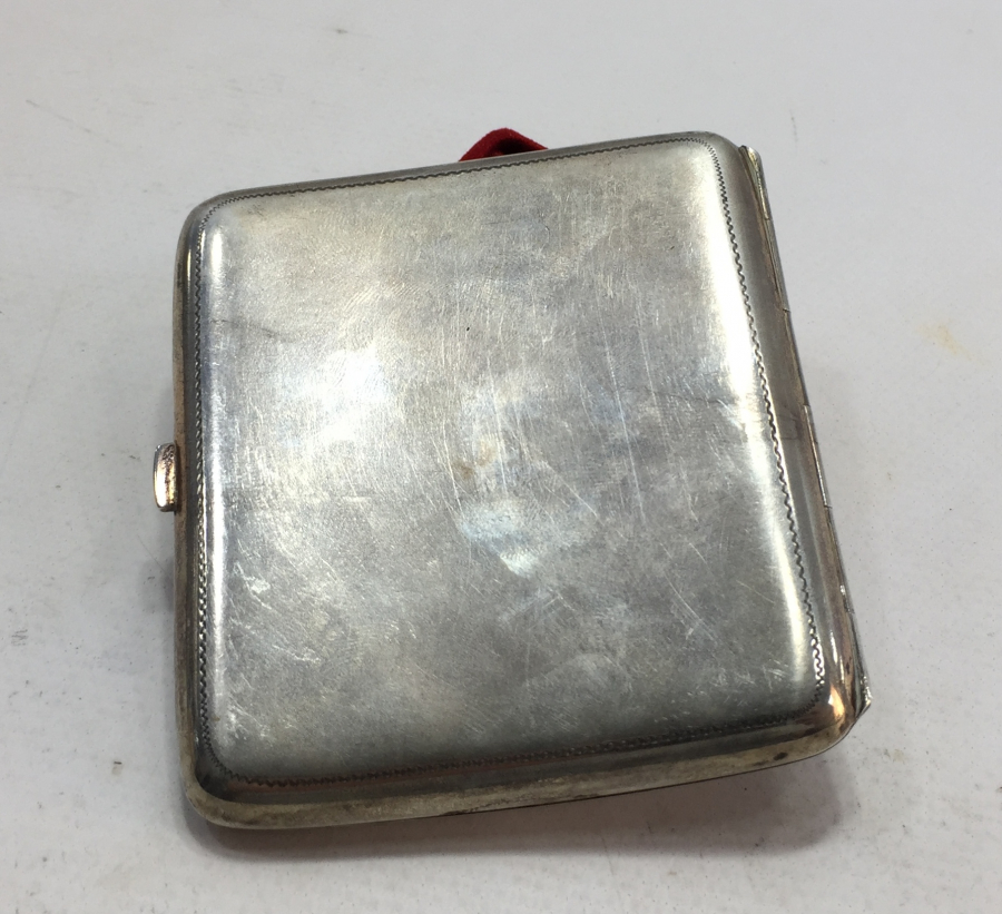 ÜZERİNDE AYASOFYA CAMİ BULUNAN OSMANLININ İNGİLİZ PAZARI İÇİN YAPTIĞI SİGARA TABAKASI