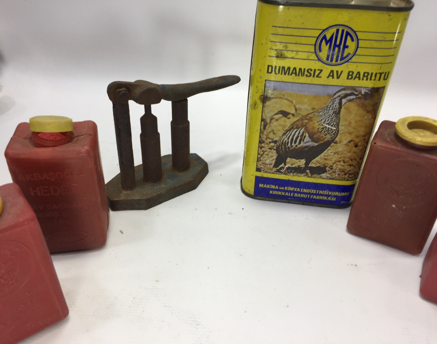 ANTİKA FİŞEK DOLDURMA APARATI BARUT VE SAÇMALARI