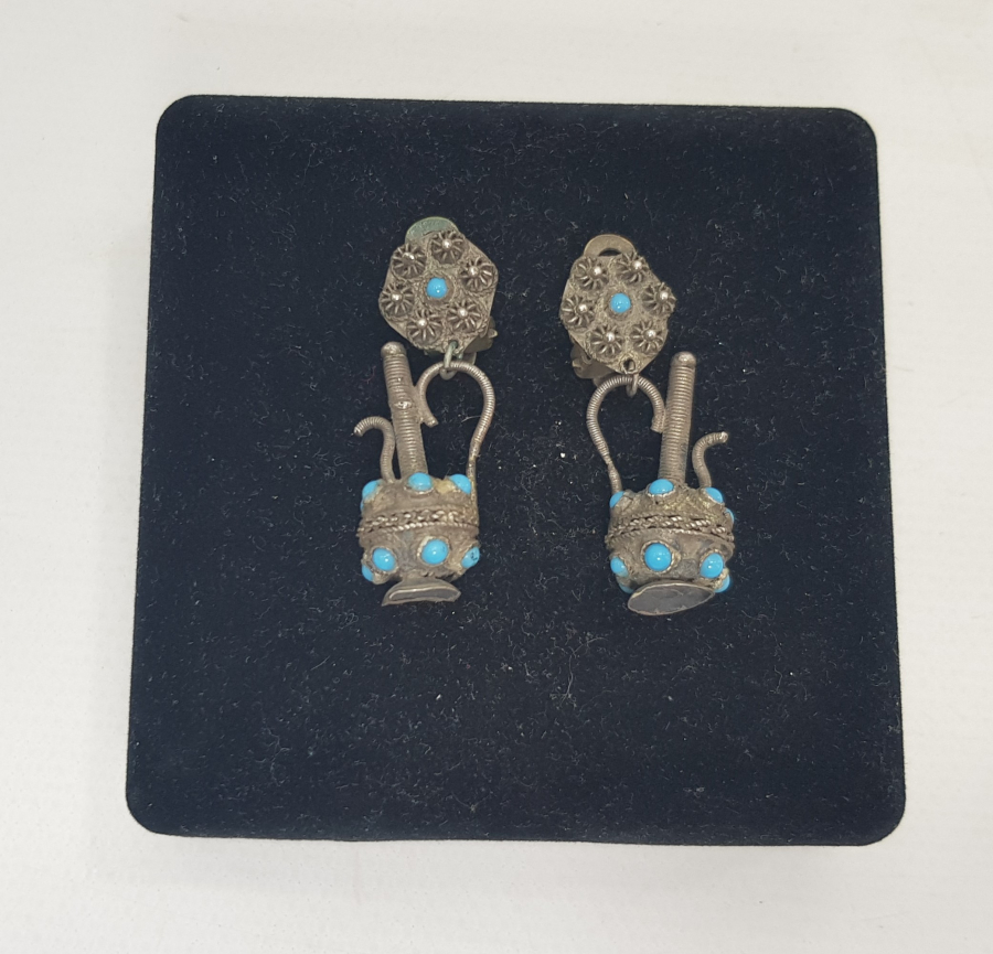 İBRİK FORMLU TELKARİ GÜMÜŞ KÜPE 