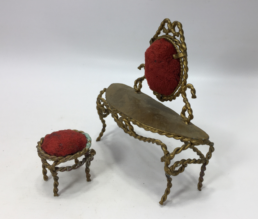 MİNYATÜR KOLTUK TEŞHİR STANDI