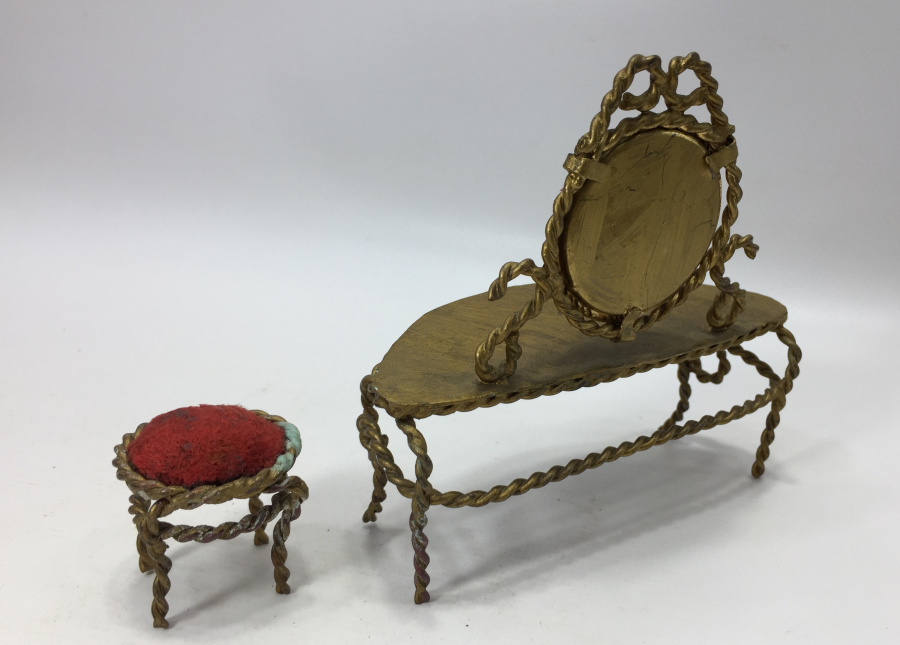 MİNYATÜR KOLTUK TEŞHİR STANDI