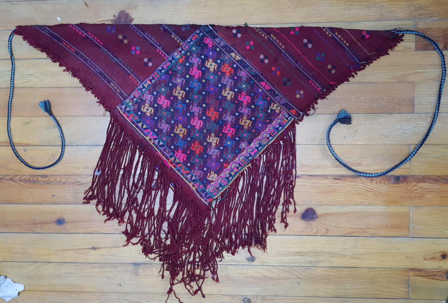 OSMANLI DÖNEMİ BERGAMA YÖRESİ KADIN BELLİĞİ 