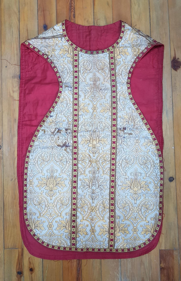 OSMANLI DÖNEMİ İPEK PAPAZ ELBİSESİ 