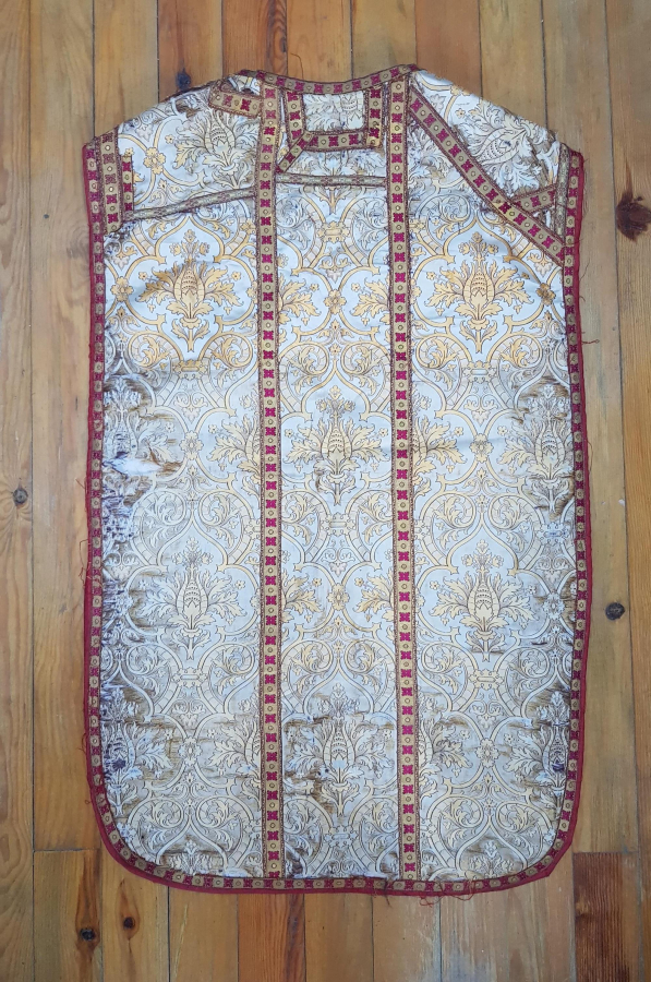 OSMANLI DÖNEMİ İPEK PAPAZ ELBİSESİ 