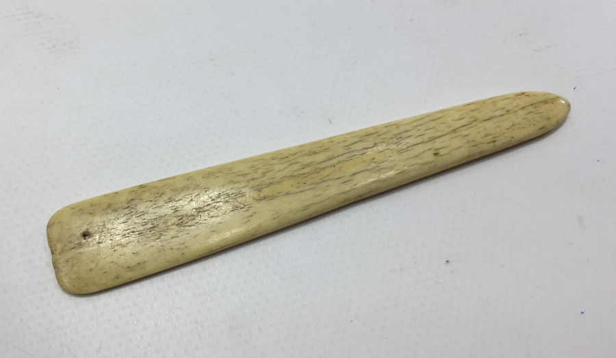 OSMANLI DÖNEMİ KEMİKTEN MAMUL CİLTÇİ MALZEMESİ