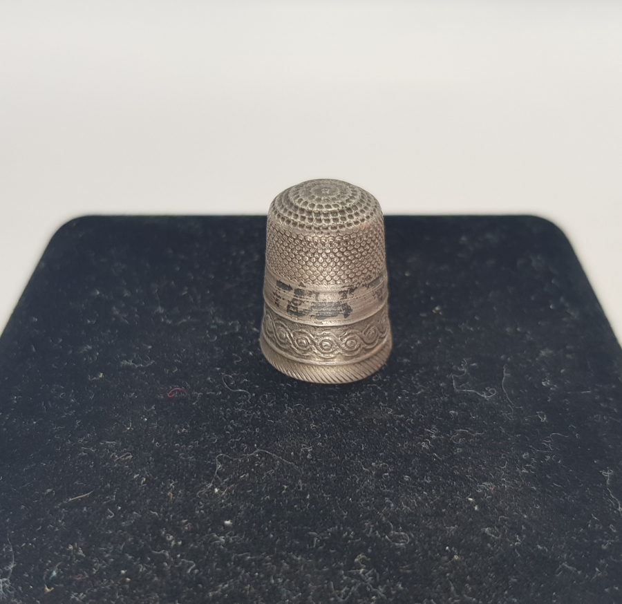 OSMANLI DÖNEMİ SAVATLI GÜMÜŞ TERZİ YÜKSÜĞÜ