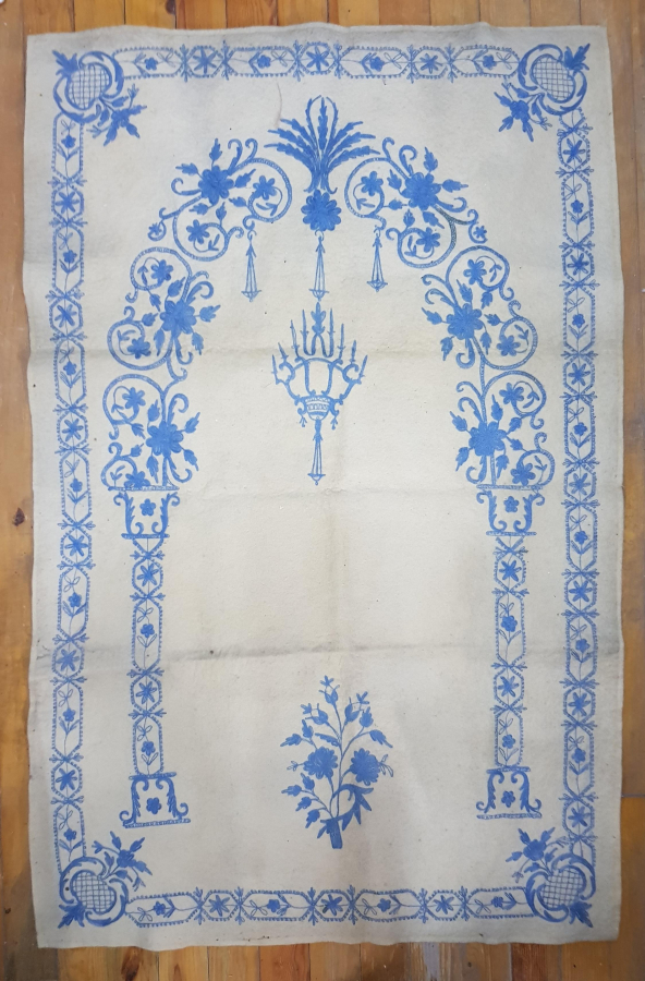 OSMANLI DÖNEMİ SUZENİ İŞÇİLİKLİ KEÇE SECCADE 