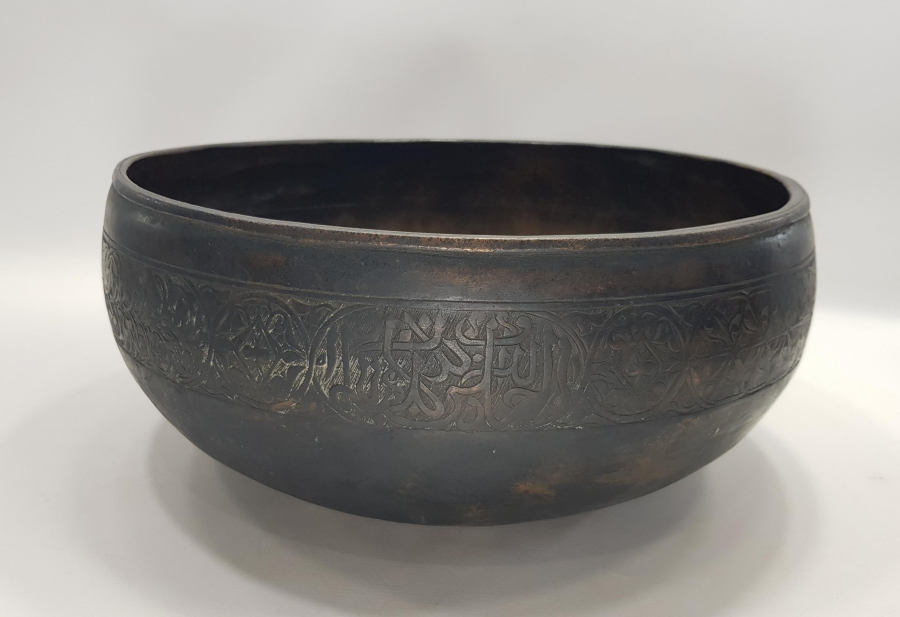 ÜZERİ OSMANLICA YAZILI TEKKE İŞİ BÜYÜK BOY BRONZ TENCERE