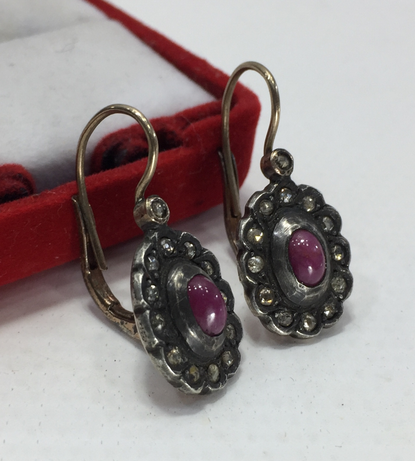 ELMAS VE YAKUT TAŞLI ÖZEL YAPIM KÜPE