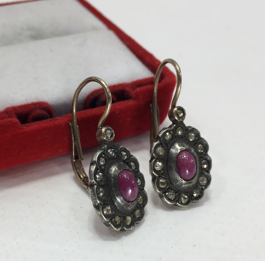 ELMAS VE YAKUT TAŞLI ÖZEL YAPIM KÜPE