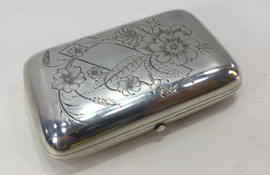 1889 YILI ÇARLIK DÖNEMİ ÜZERİ KALEM İŞÇİLİKLİ RUS TÜTÜN TABAKASI