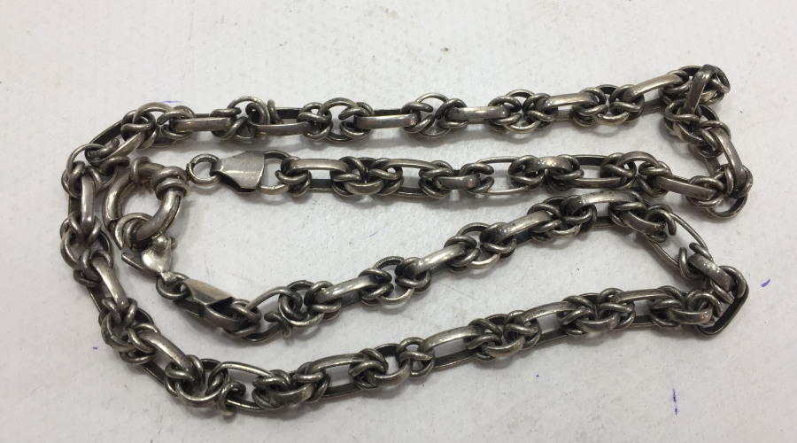 GÜMÜŞ KRAL ZİNCİRİ