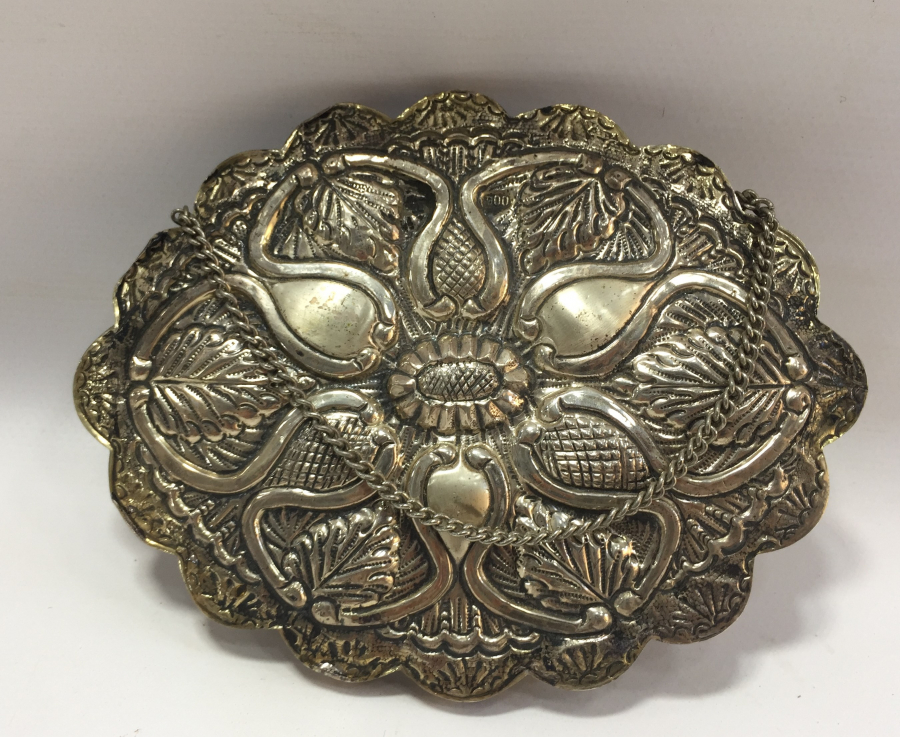 KABARTMA İŞÇİLİKLİ GÜMÜŞ AYNA