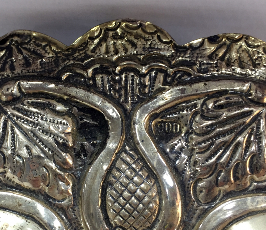 KABARTMA İŞÇİLİKLİ GÜMÜŞ AYNA