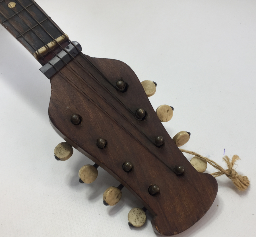 OSMANLI DÖNEMİ ÇİL KONDİSYONDA MANDOLİN