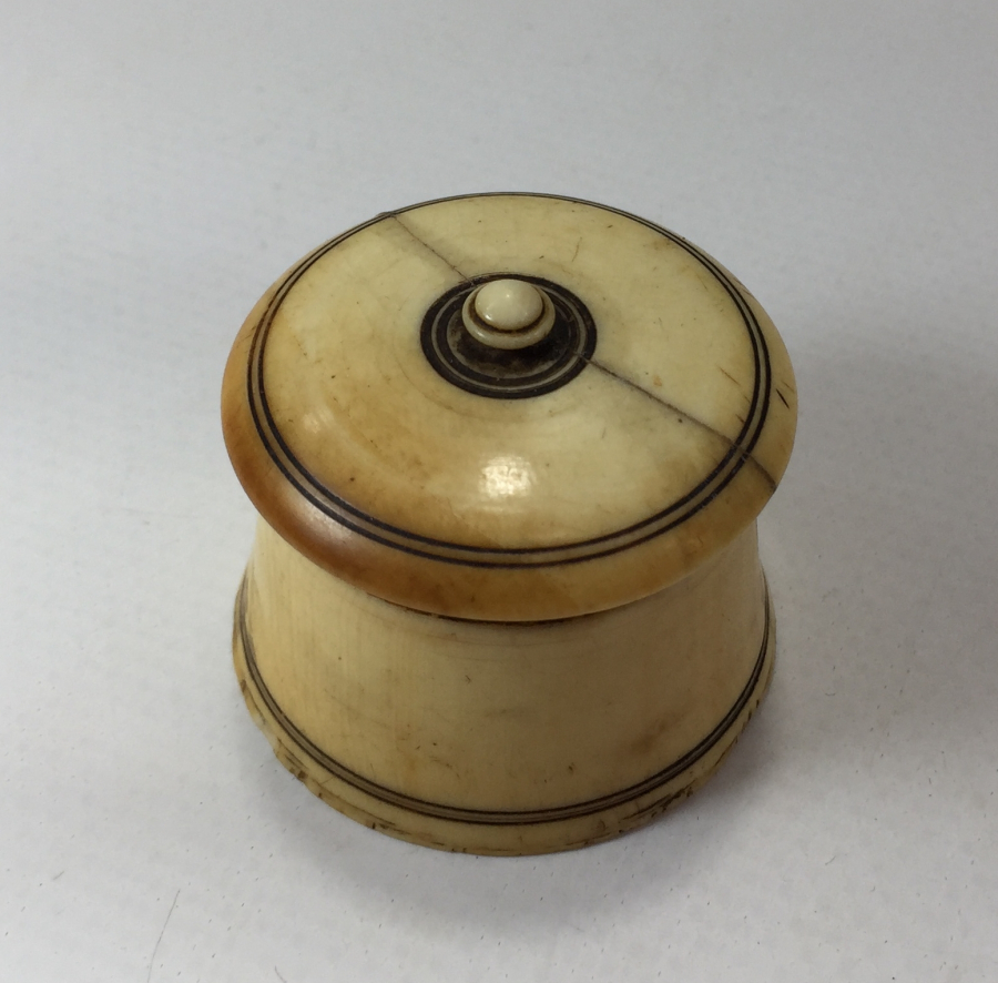 OSMANLI DÖNEMİ FİL DİŞİNDEN MAMUL MİSK KUTUSU