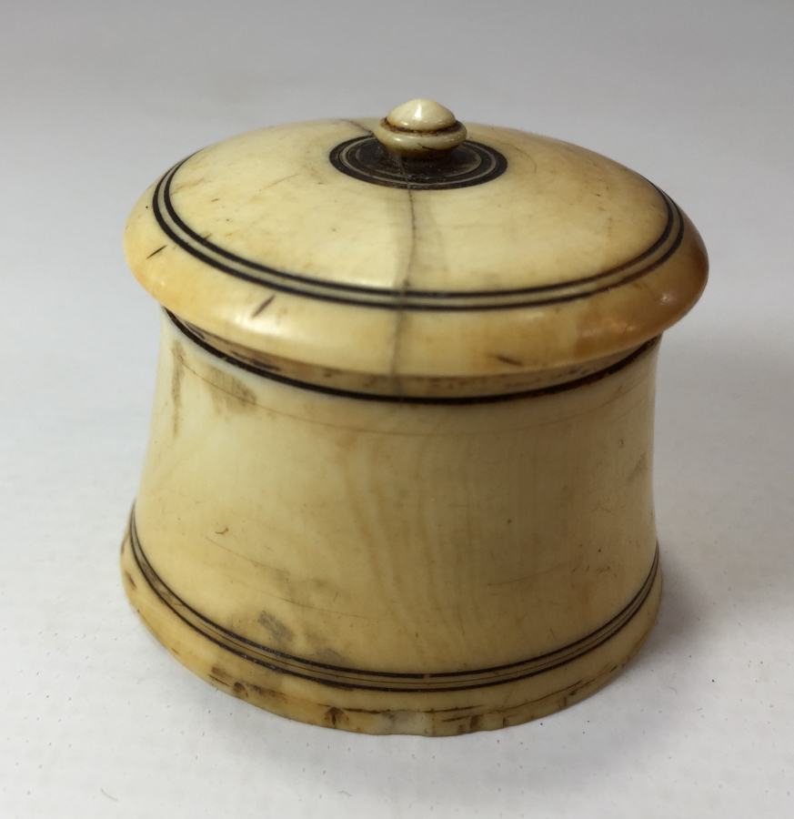 OSMANLI DÖNEMİ FİL DİŞİNDEN MAMUL MİSK KUTUSU